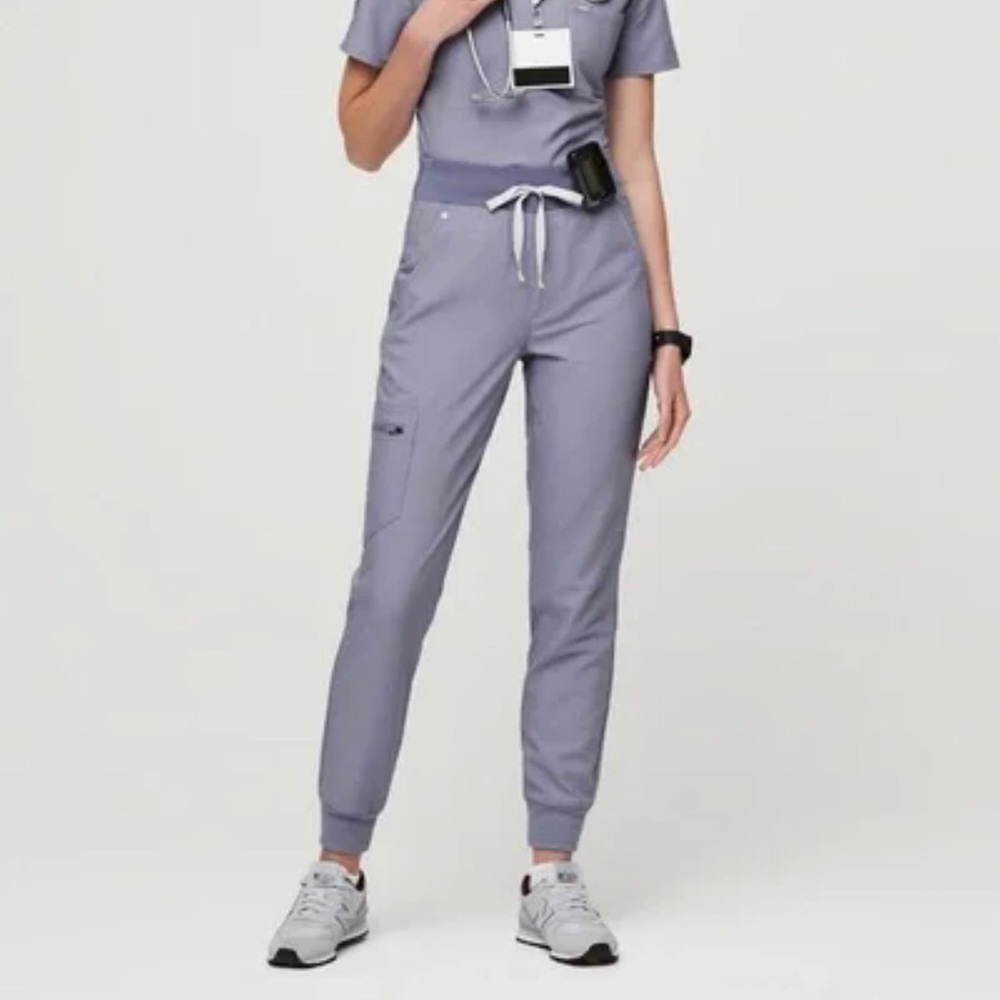 Figs Vapor Blue Space Dye Zamora High Waisted 2.0 Jogger Scrub Pants - Small